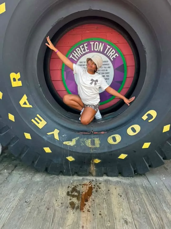 Katie Hoyt - Is it a trip to ocean city without a picture on the giant tire?!