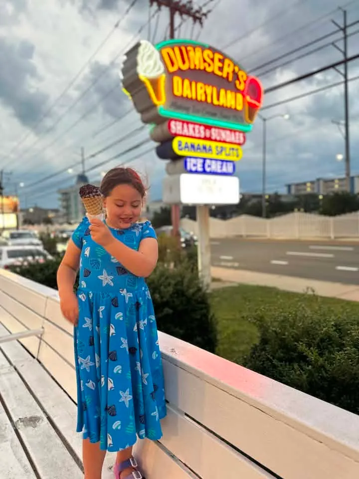 Emily Thomas Hunt - Our family was in OC last week-soaking up the last bit of summer before school starts. We always look forward to our favorite ice-cream spot! 