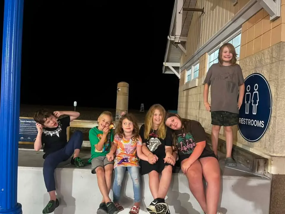 Maddy Swiney - Invited my friend and her kids for their first time in Ocean City Maryland, the boardwalk was a must!! 🏖️ 