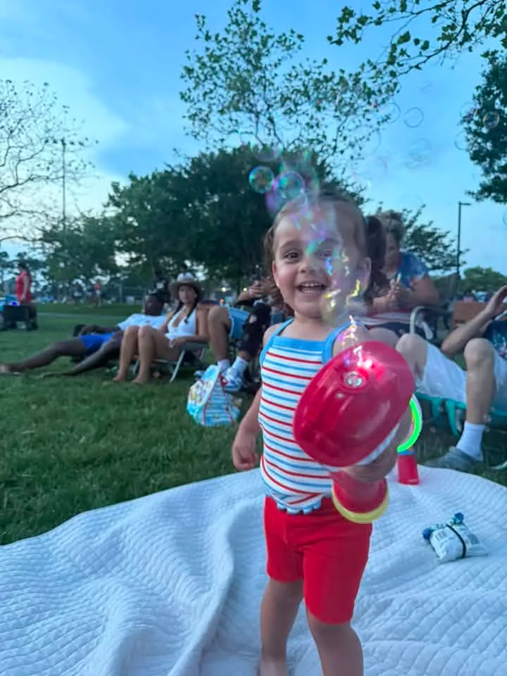Caressa Neal - Northside park fireworks