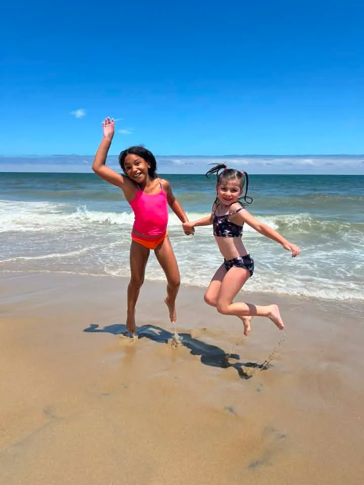 Kimberly Ann - Girls just wanna have fun in OC