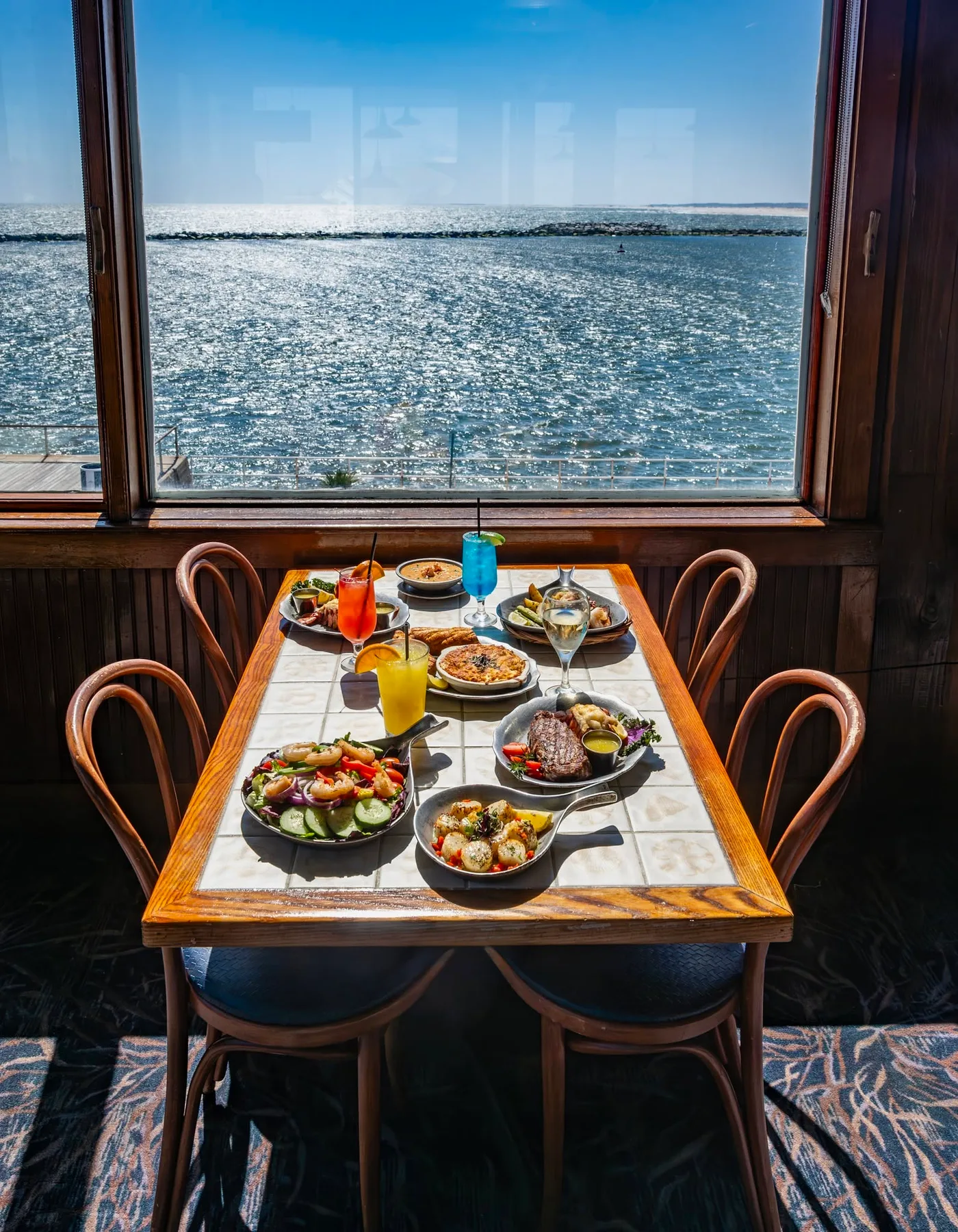 Harrisons Harbor Watch drinks during Oceans Calling