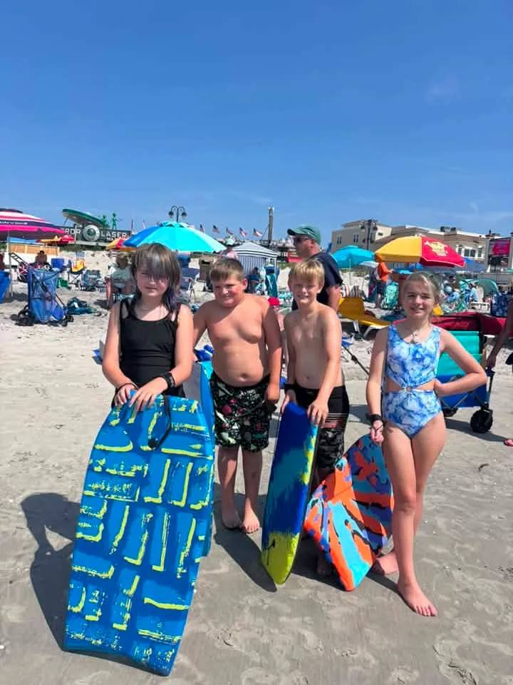 Heather Marie - Best friends beach day!