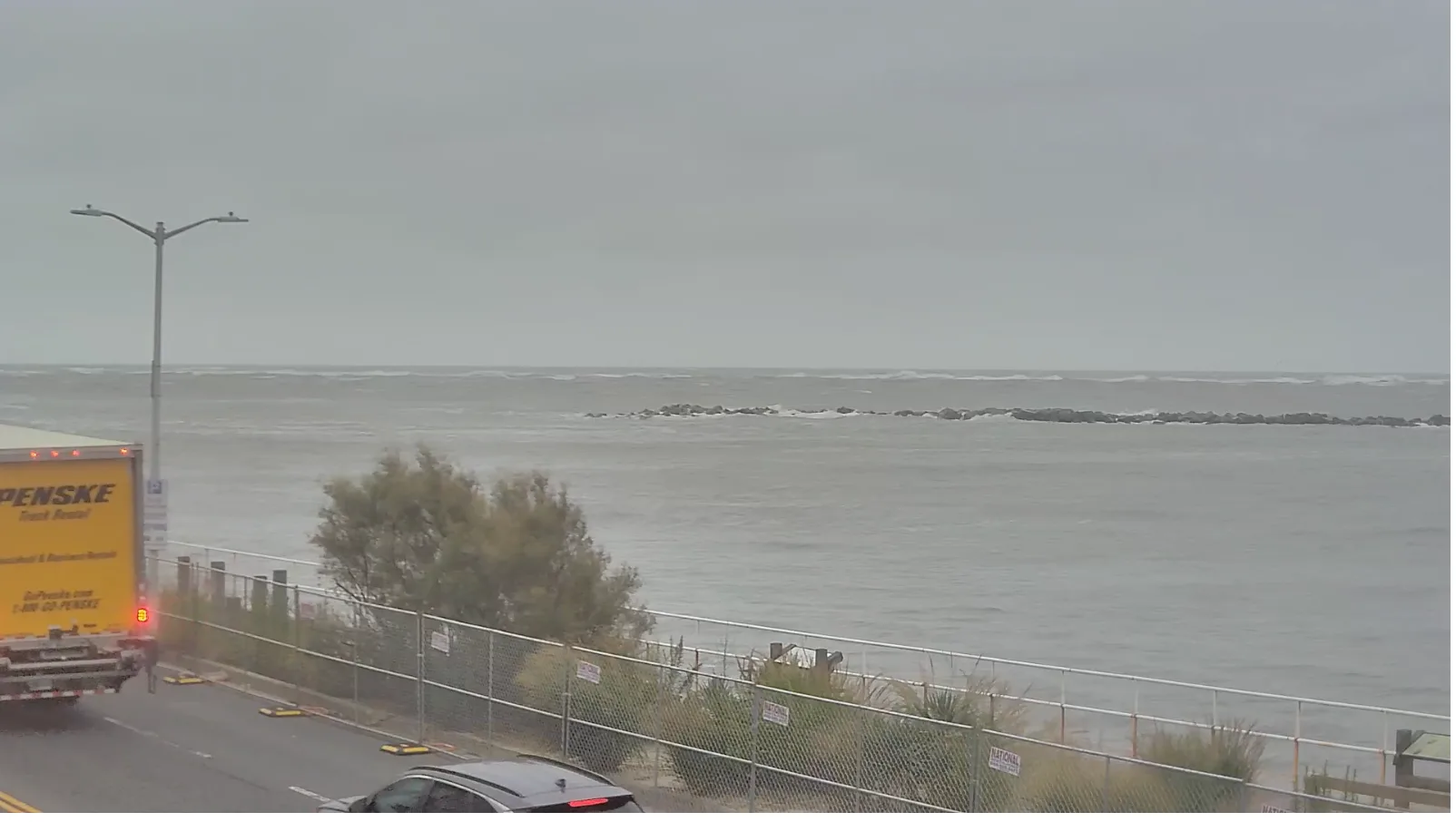 live webcam of the ocean city inlet from the wedge bar