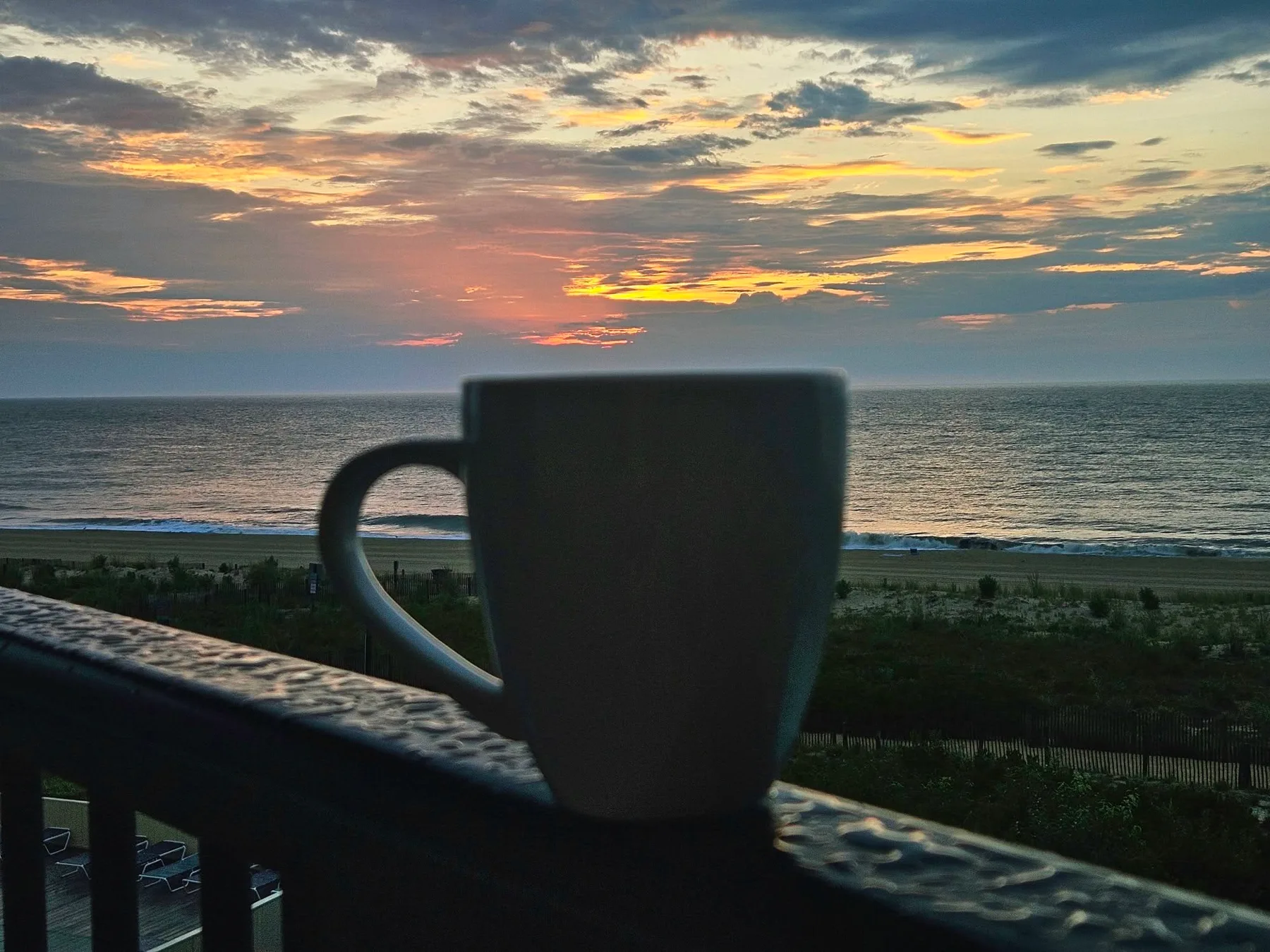 KristIn Ess - Cup of sunrise hope to begin a new day and welcome my next chapter.