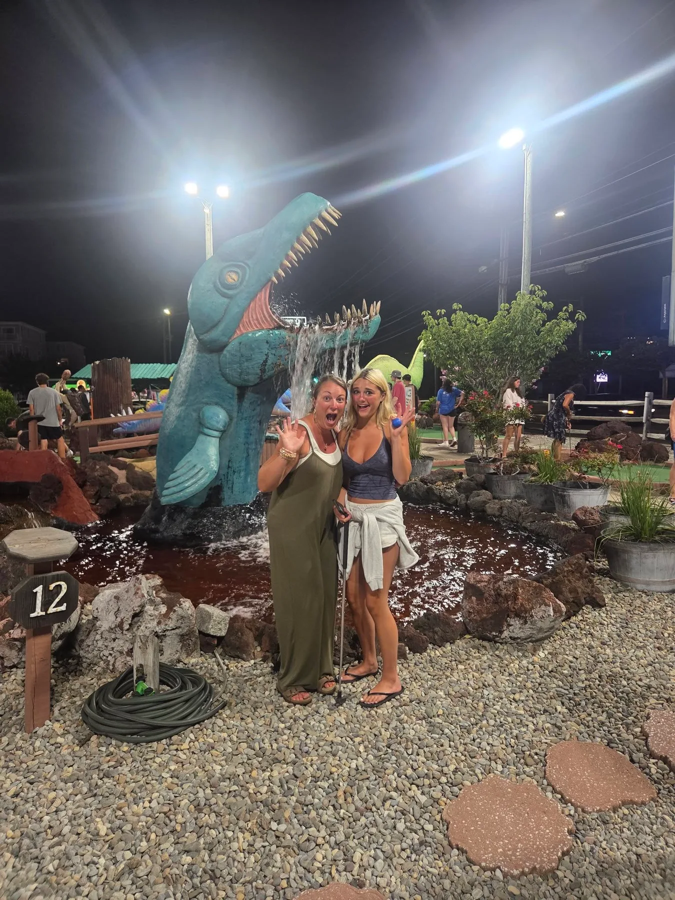 Melissa Buckingham - We love mini golf with the dinosaurs 