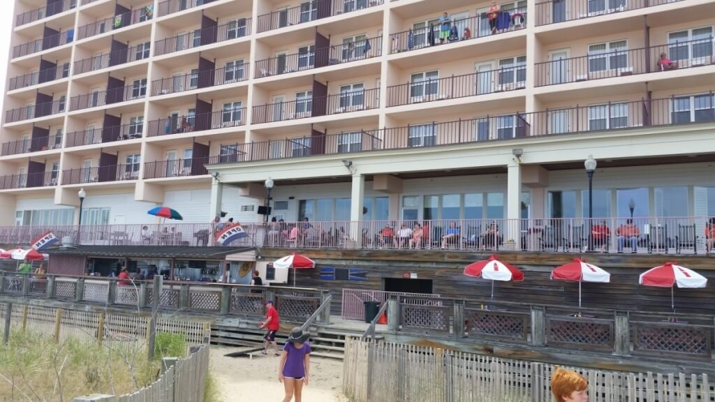 dunes front