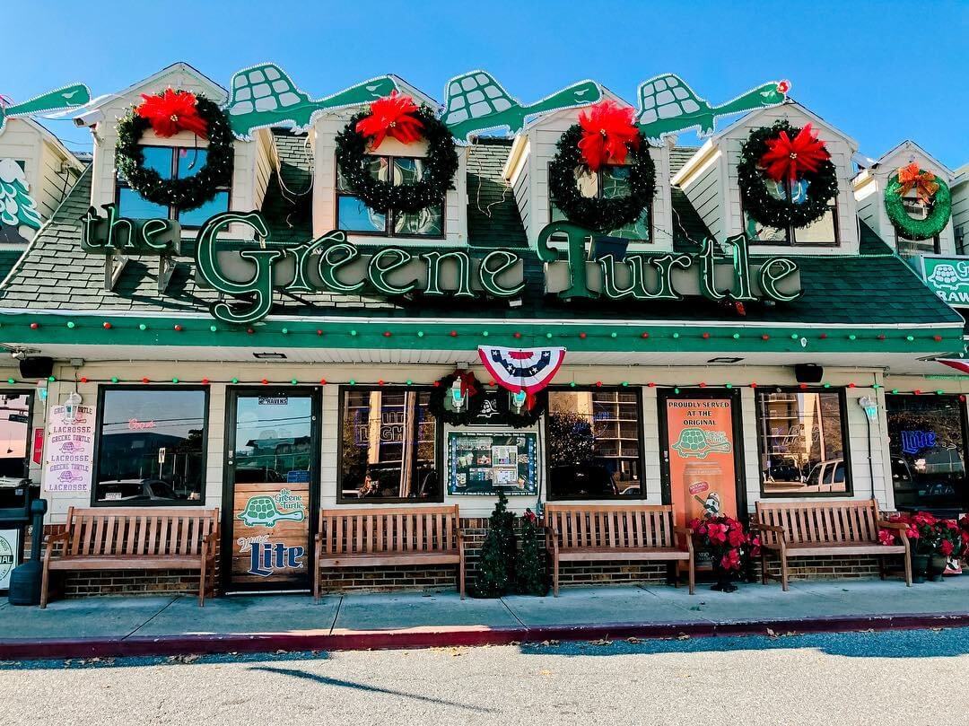 Christmas lights on the Original Greene Turtle