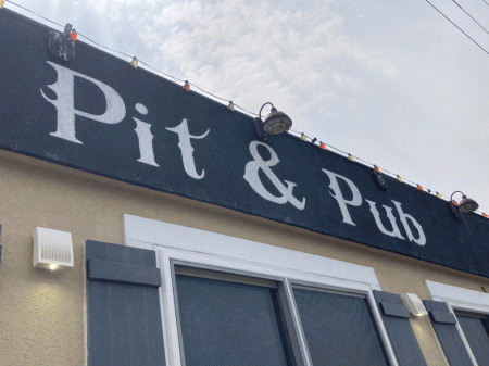Pit and Pub 28th street