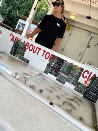 fresh raw seafood in Ocean City, Maryland