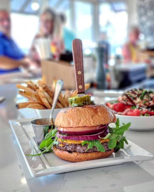 hamburger at the View at the Cambria Hotel in Ocean City