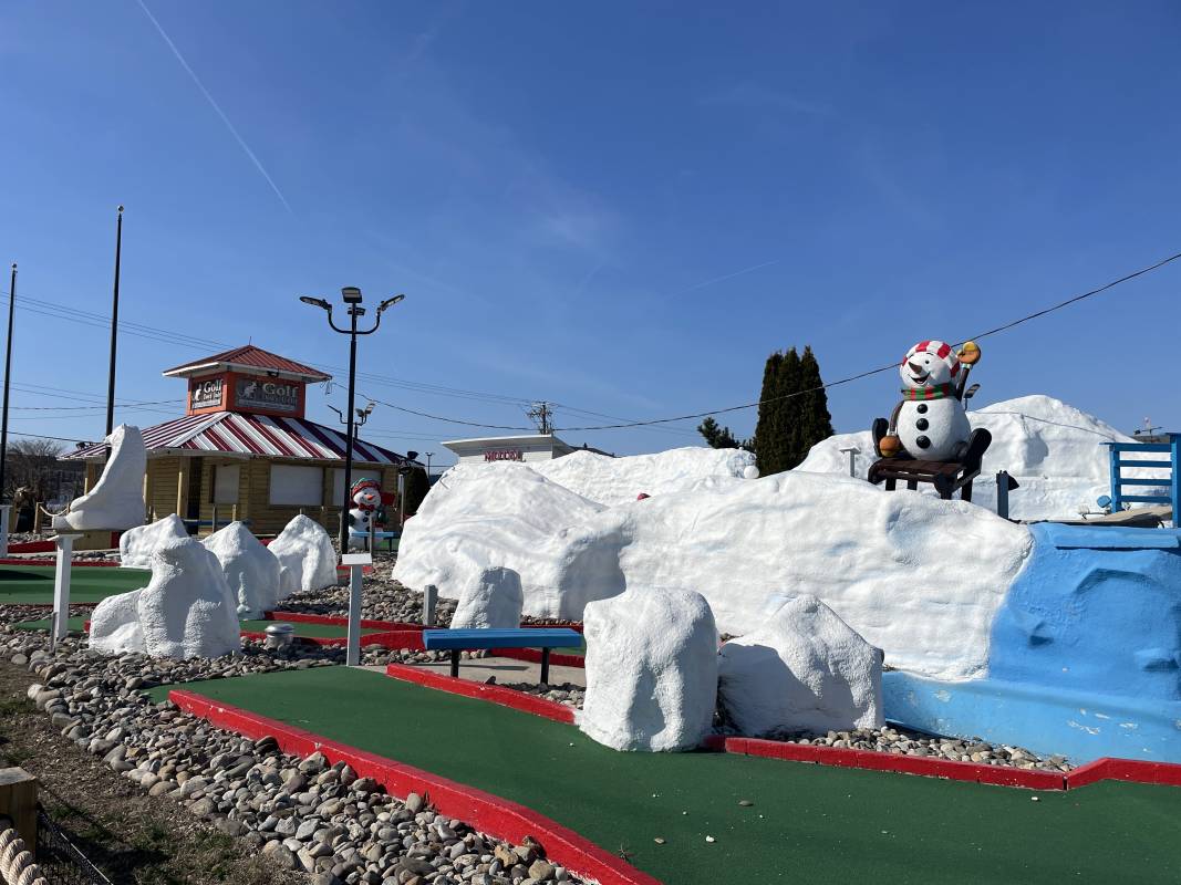 St Nicks Mini Golf