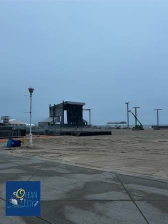 Boardwalk Rock main stage set up