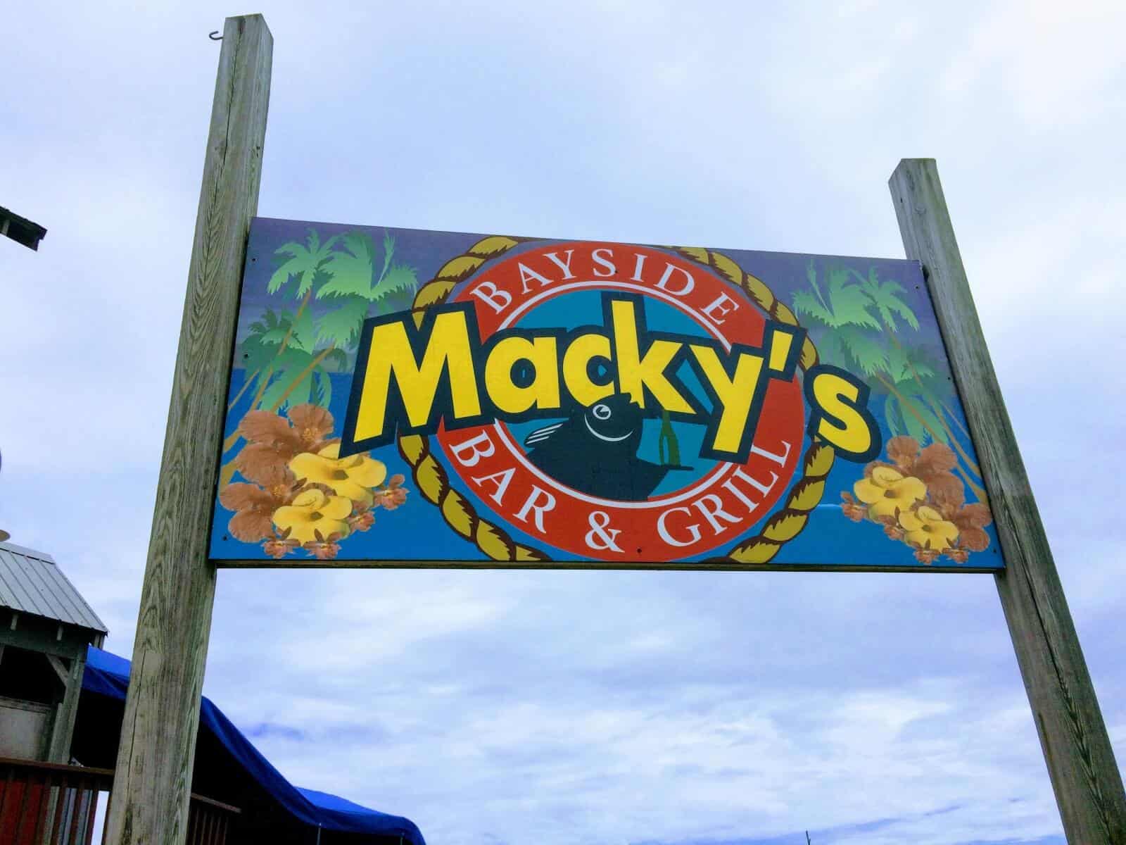Macky's Bar &amp; Grill