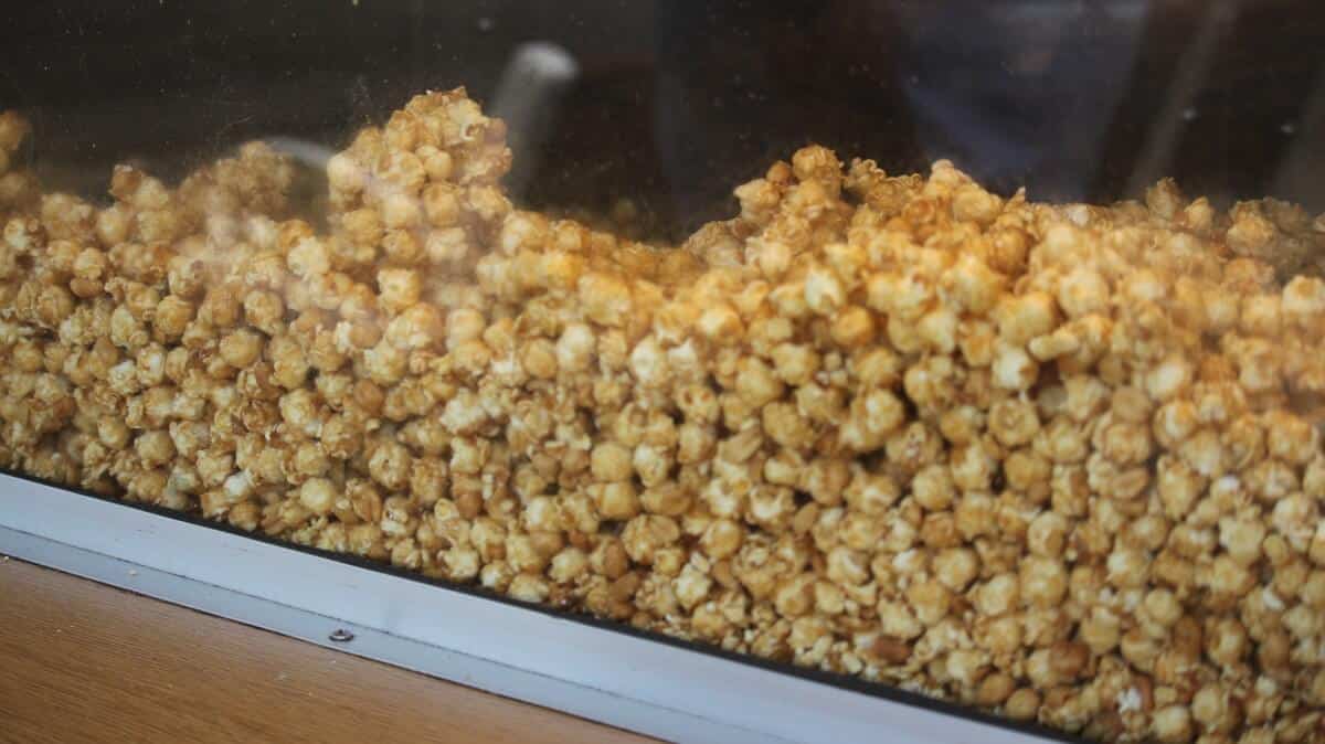 Best Caramel Corn