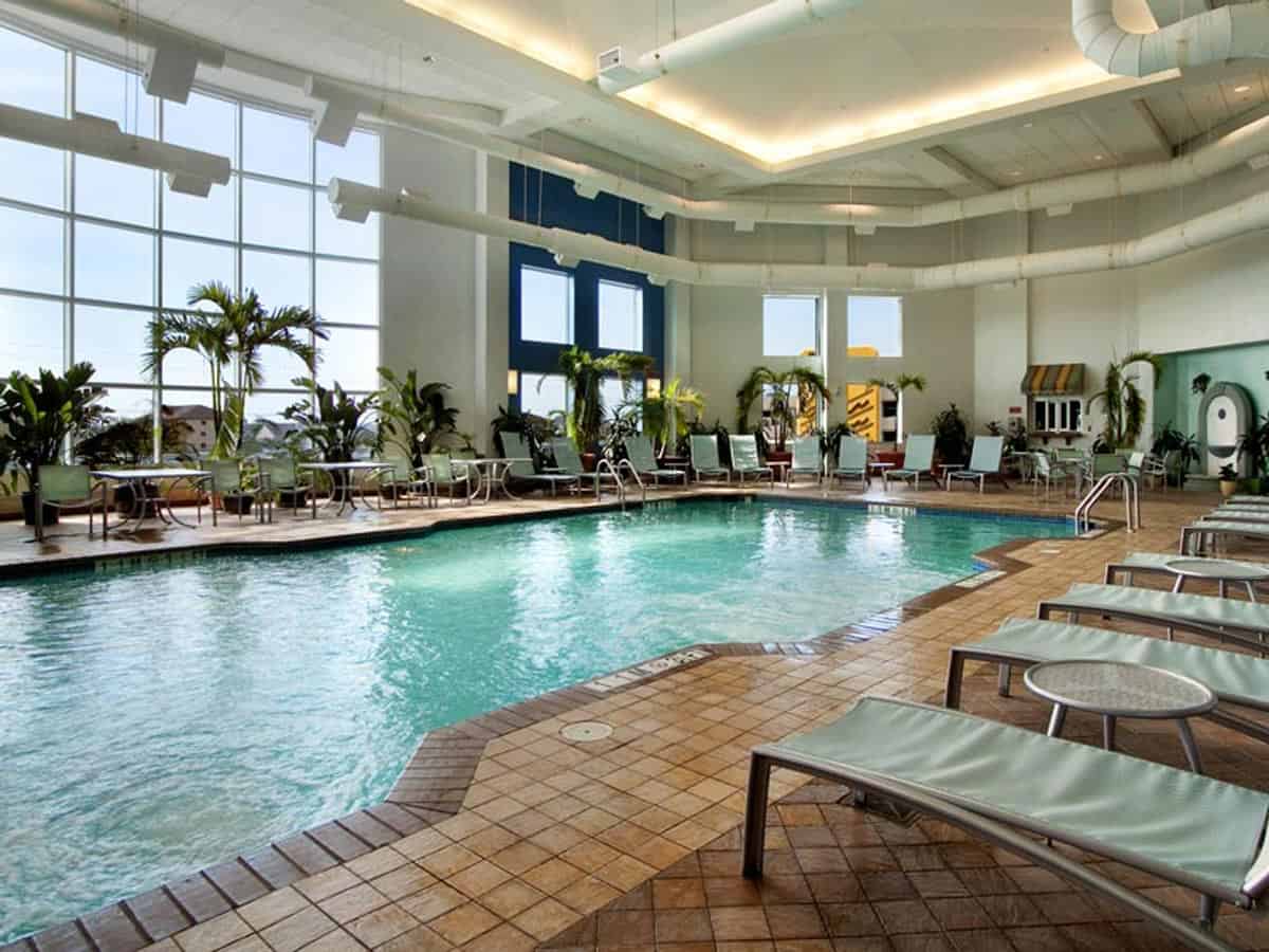 Hotels w/Indoor Pools